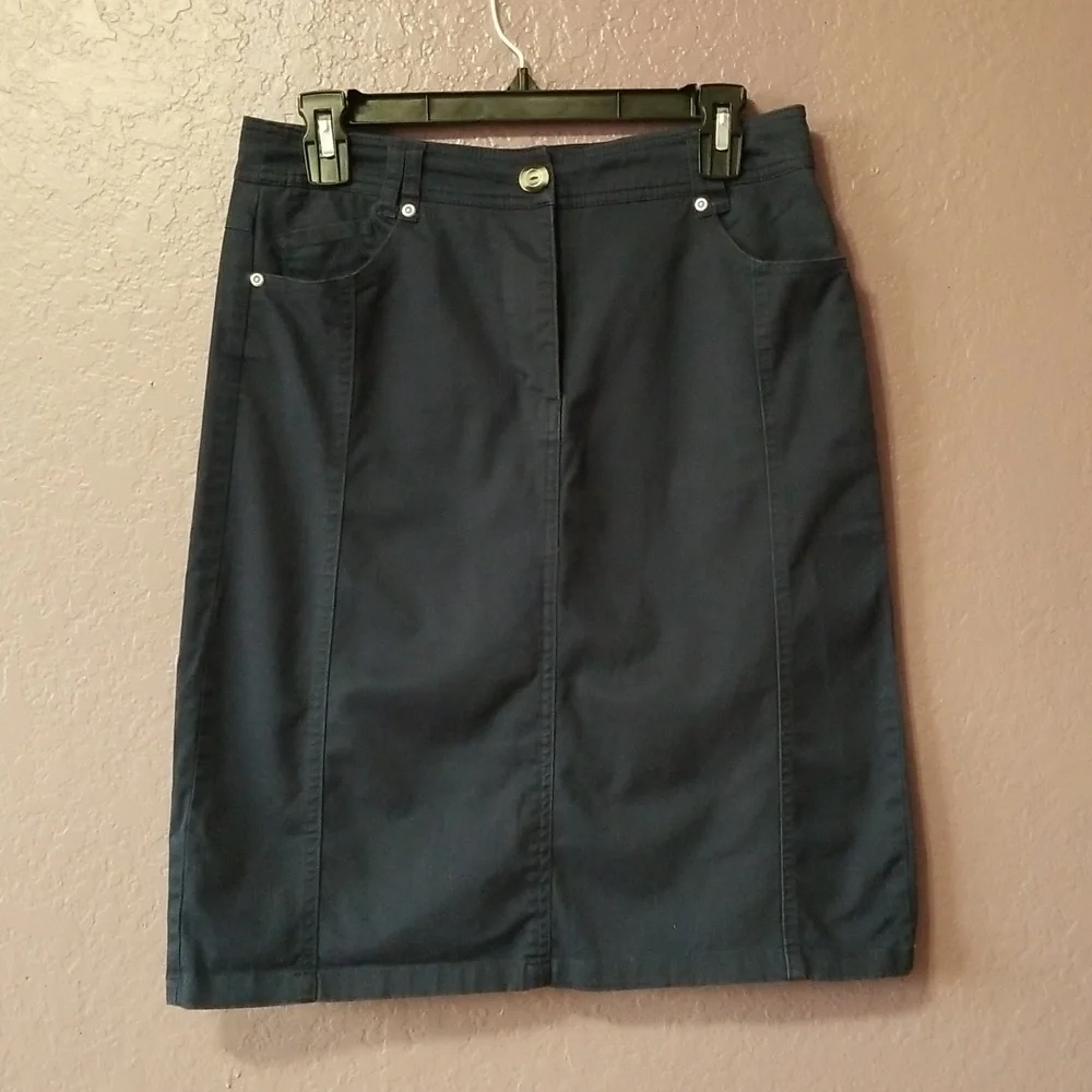 Laura Scott Skirt - Picture 1 of 10